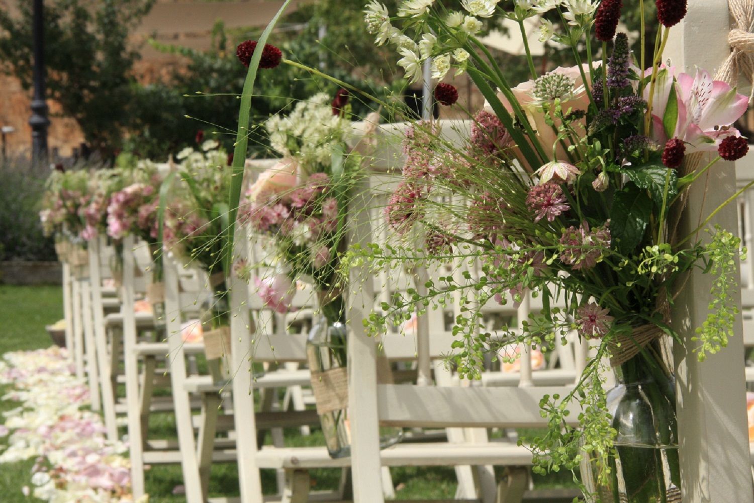 escoger adornos florales para una boda